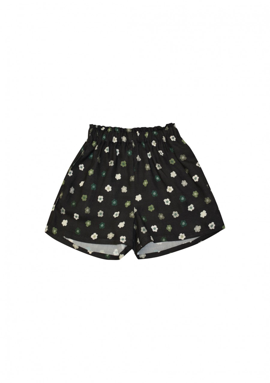 Shorts with floral green print FW21063L