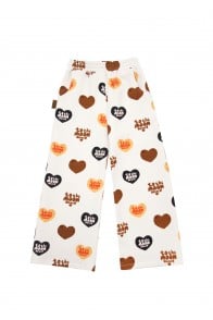 Sweatpants wide with overall big heart print