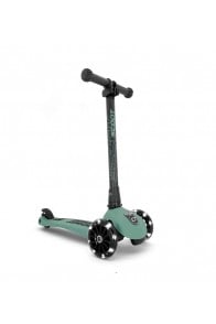 Scoot and Ride Highwaykick 3 LED Forest