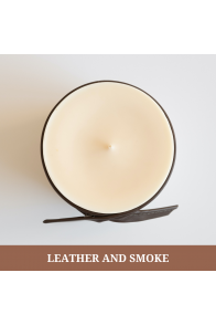 Soy wax candle Leather and Smoke