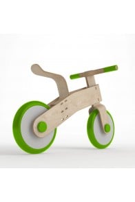 Choppy wooden balance bike green