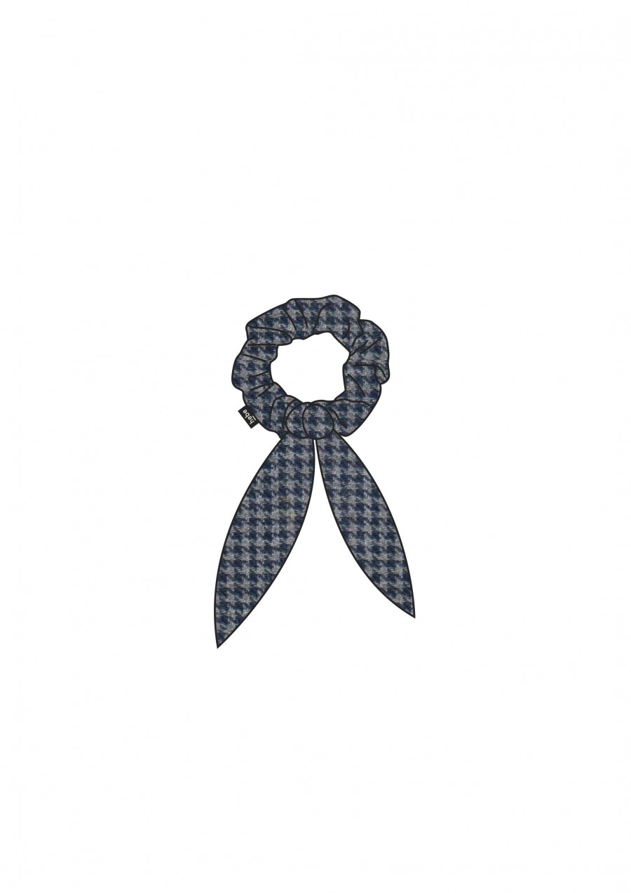 Scrunchy with bow blue houndstooth fabric FW21159