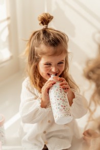 Drinking bottle Flowers & Butterflies