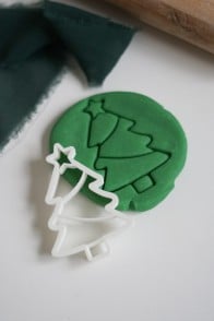 MĪCI  stencil Christmas tree