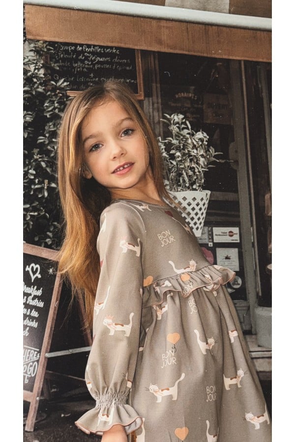 Dress with all-over cat print 0317_F25108