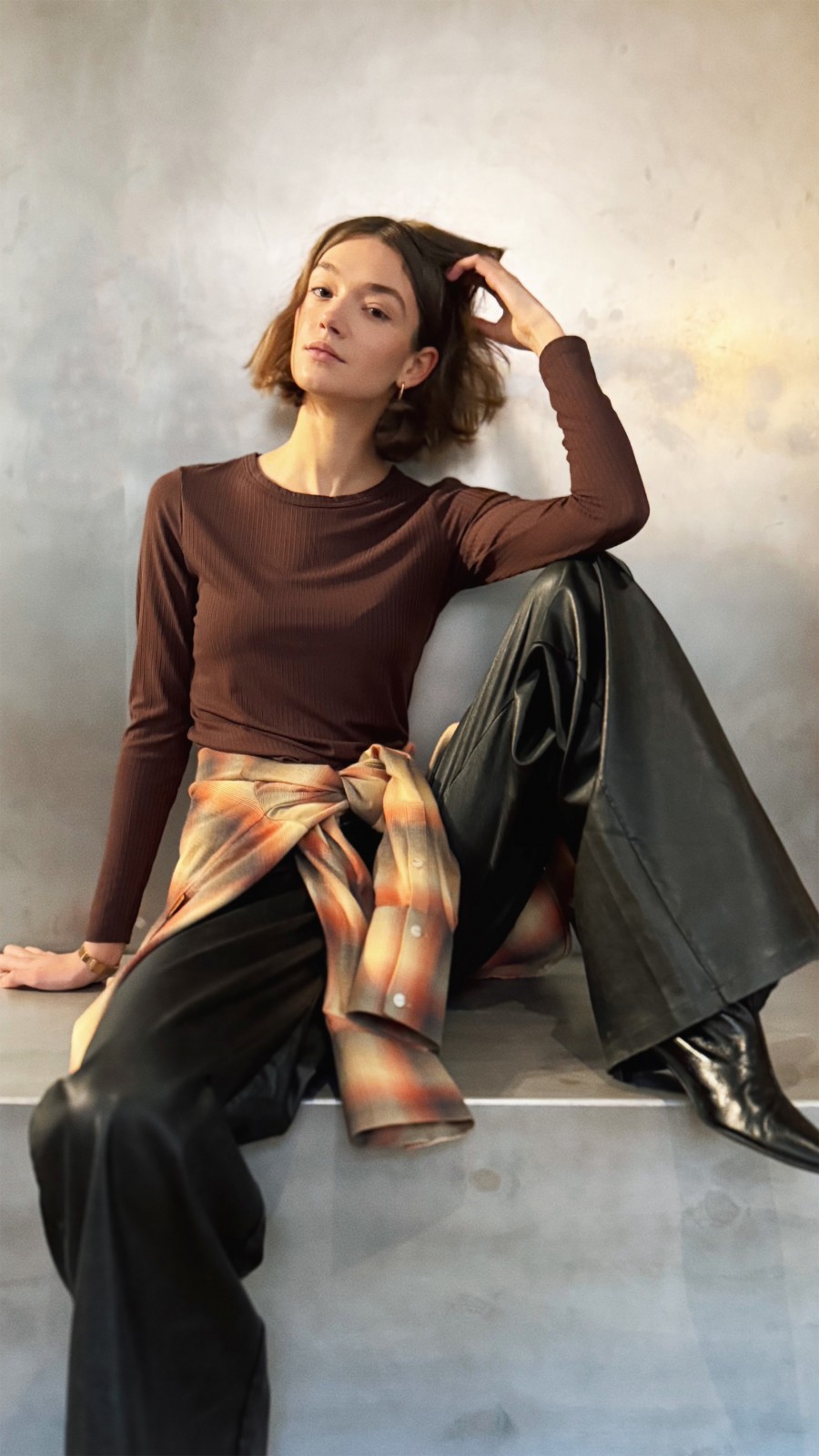 Lazy Monday slim fit top chocolate brown 0233_LM049