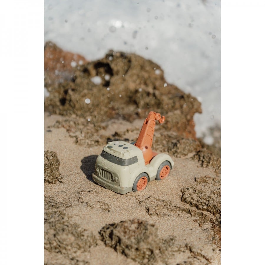 Little Dutch Tow truck  "Fresh Greens LD2012517