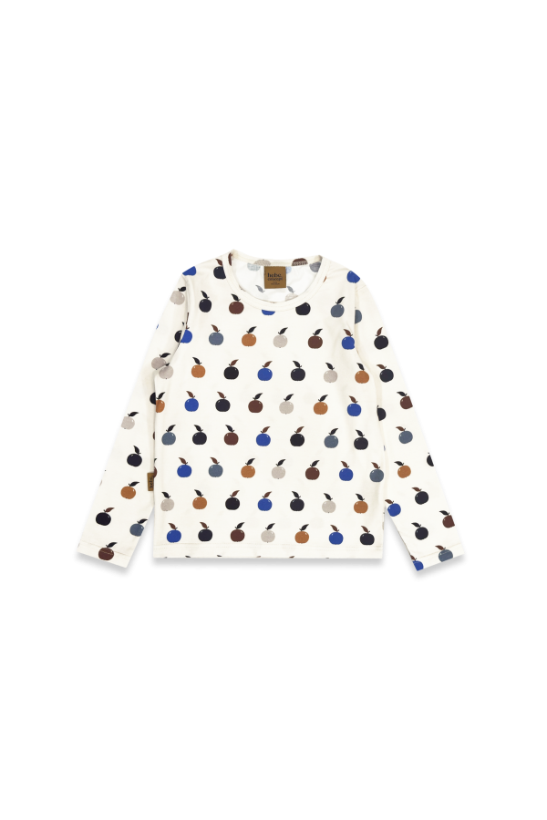 Kids top with with a beloved apple allover print AY24234