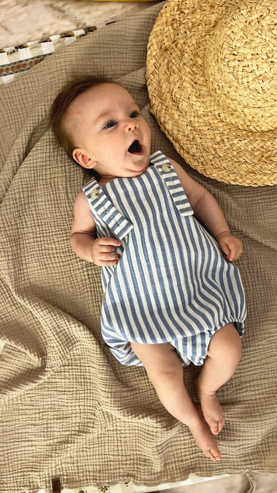 Romper with blue stripes 0050_S25255