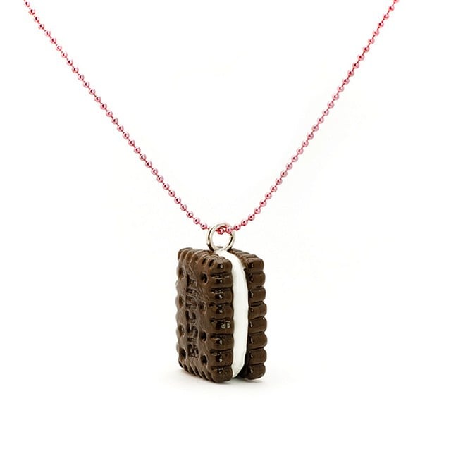 Brown cookie necklace POP29