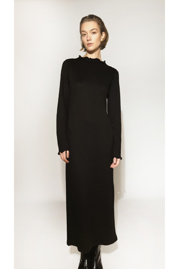 Black knitted slim fit dress 0397_LM053