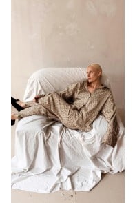 Lazy blossom off-white shirt