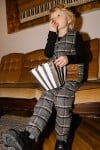 Pants with grey checks FW23213