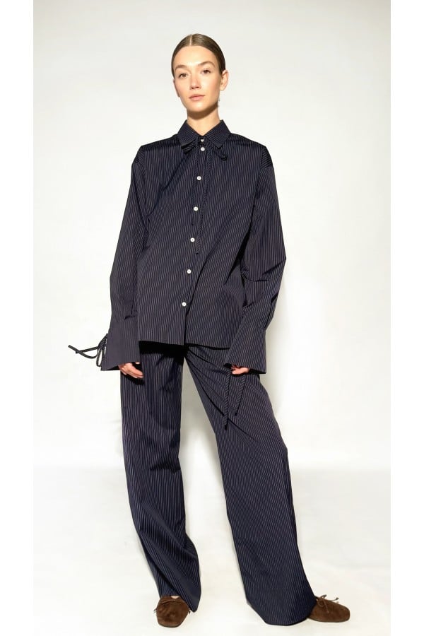 Dark navy pants, long 0049_LM043