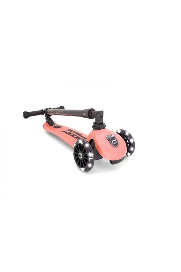 Scoot and Ride skejritenis Highwaykick 3 LED Peach